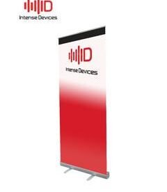 roll up stand intense devices para banner de publicidad.