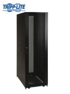 Gabinete Tripp-Lite SmartRack Premium SR42UB, 42U, puerta frontal y trasera reversible.